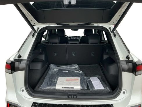 New 2026 Volkswagen Tiguan SE R-Line AWD/4WD image 21
