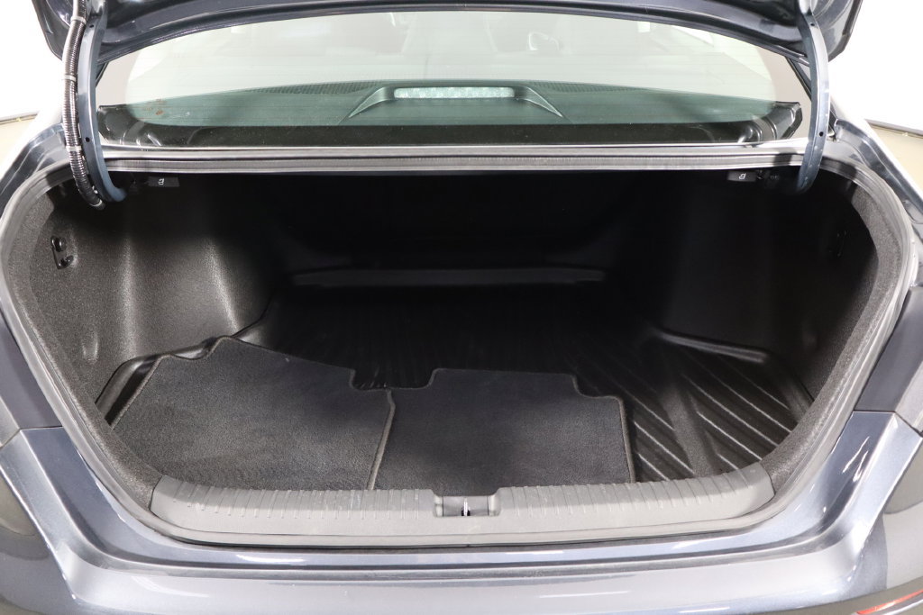 Used 2024 Honda Accord EX image 10