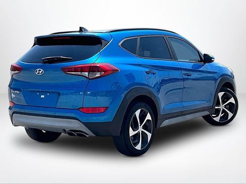 Used 2018 Hyundai Tucson Value FWD image 3