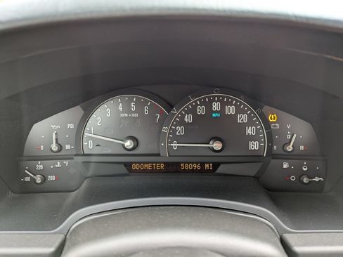 Used 2004 Cadillac XLR RWD image 19