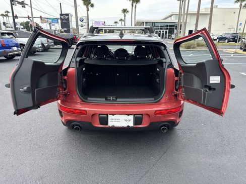 Certified 2024 MINI Cooper Clubman S image 11