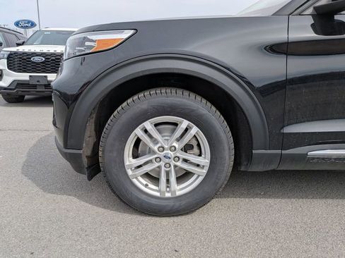 Certified 2023 Ford Explorer XLT w/ Class IV Trailer Tow Package image 12