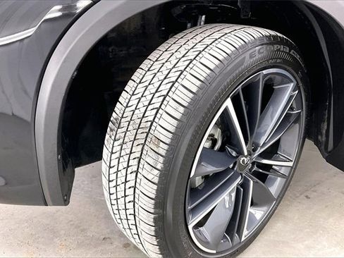 Certified 2024 INFINITI QX55 Luxe w/ Cargo Package image 11