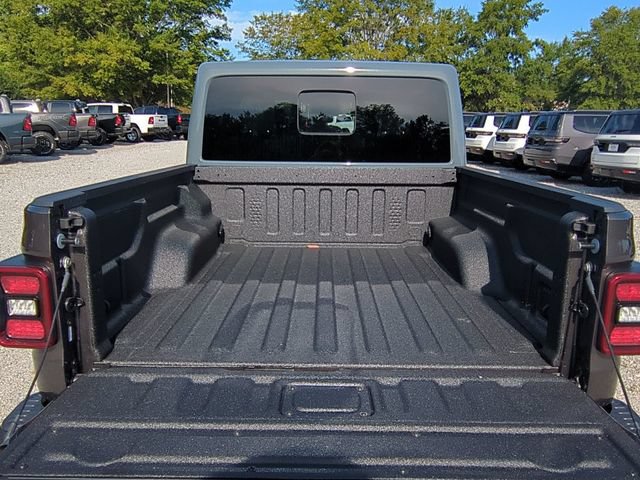 New 2026 Jeep Gladiator Rubicon w/ Rockslide Package AWD/4WD image 30