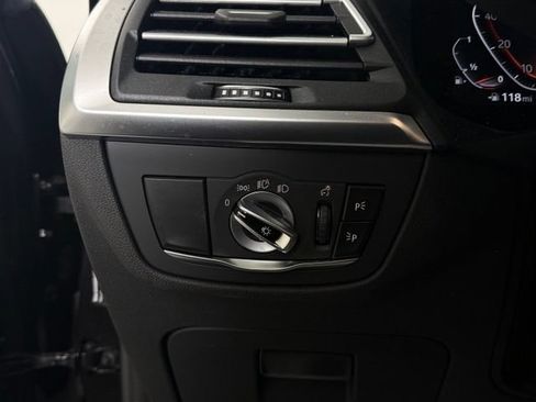 Used 2024 BMW X3 sDrive30i w/ Premium Package RWD image 31