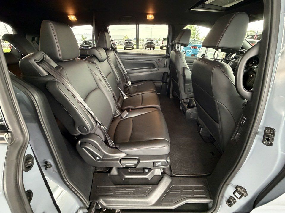 Used 2025 Honda Odyssey Sport-L image 30