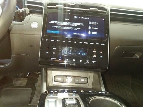 Used 2023 Hyundai Tucson Limited AWD/4WD image 19