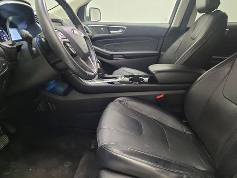 Used 2017 Ford Edge Titanium w/ Equipment Group 301A image 17