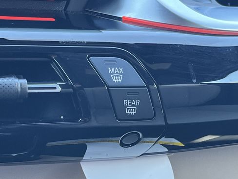 Used 2025 BMW X1 xDrive28i w/ Convenience Package image 7