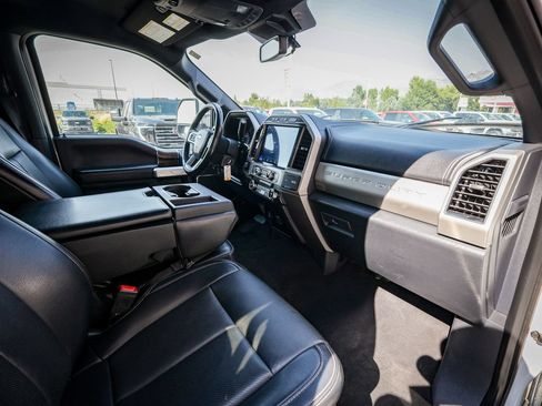 Used 2022 Ford F250 Lariat w/ FX4 Off-Road Package AWD/4WD image 22