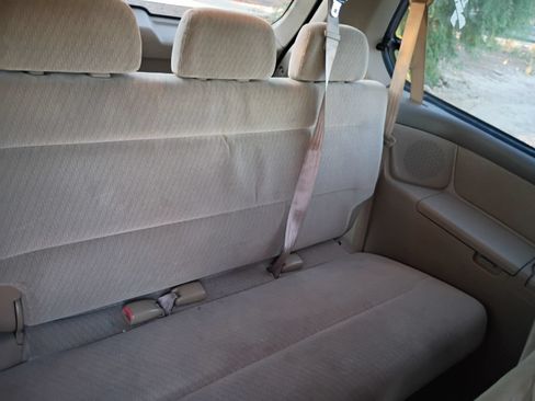 Used 2004 Honda Odyssey LX image 9