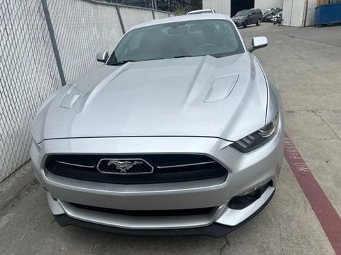 Used 2015 Ford Mustang GT Premium w/ Equipment Group 401A RWD image 3