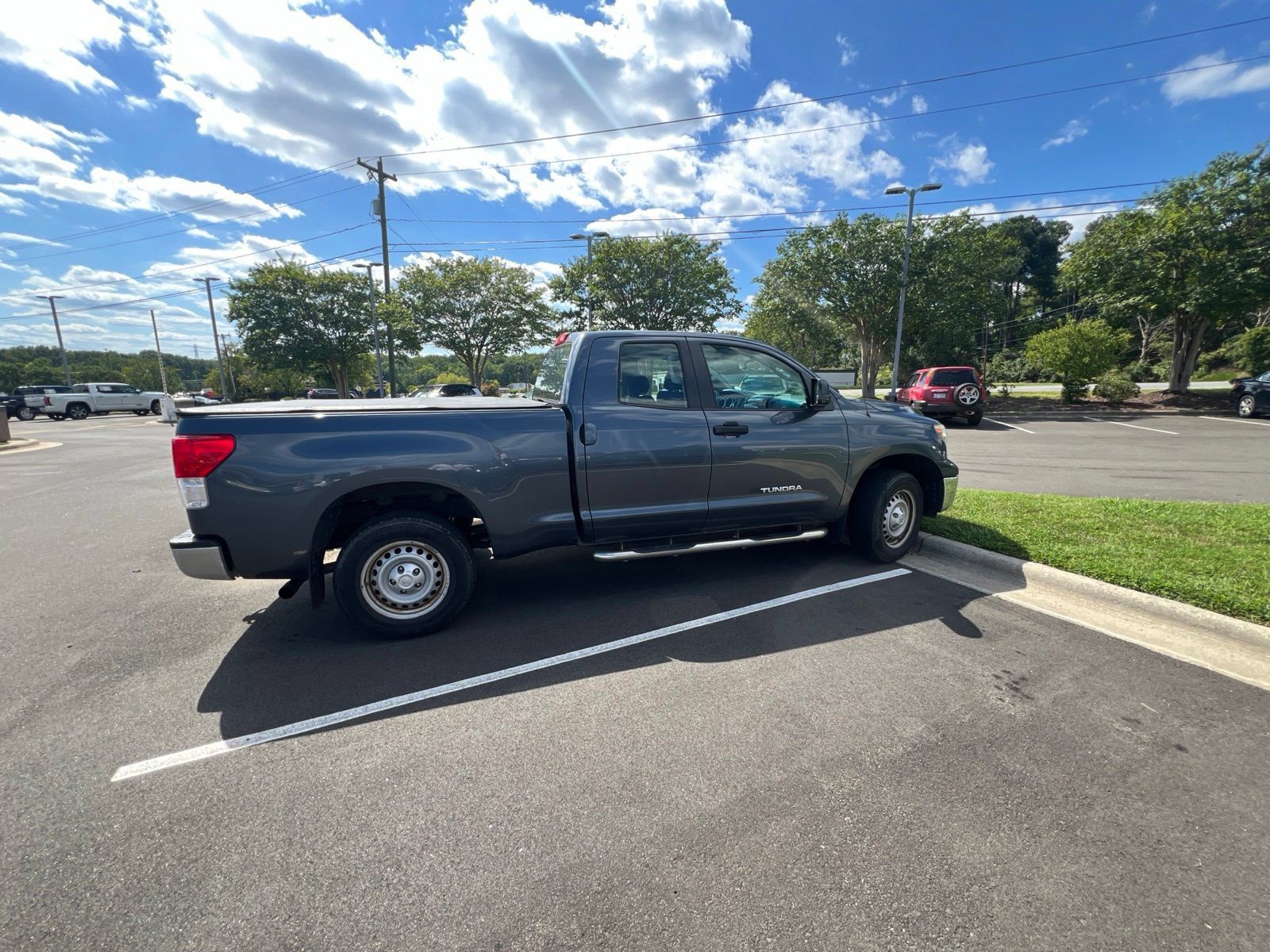 Used 2010 Toyota Tundra 4x4 Double Cab image 14