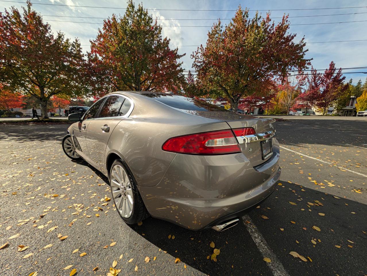 Used 2009 Jaguar XF Premium RWD image 4
