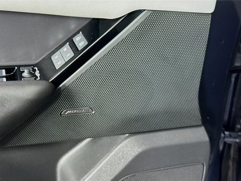 Used 2026 Land Rover Range Rover Velar S image 21