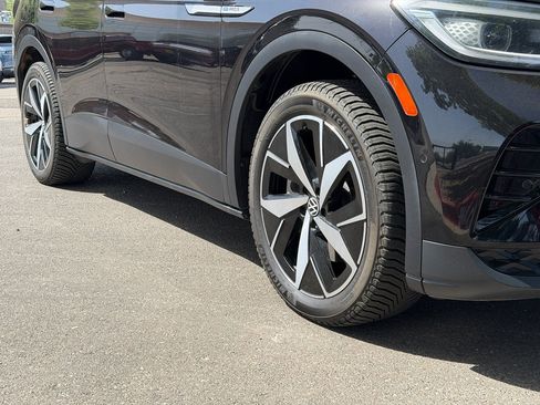 Used 2023 Volkswagen ID.4 Pro S AWD/4WD image 6