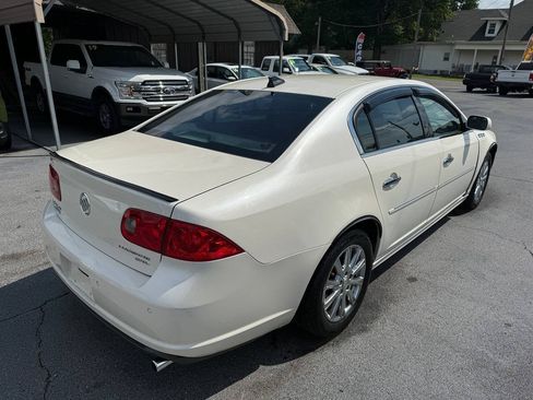 Used 2011 Buick Lucerne CXL FWD image 4
