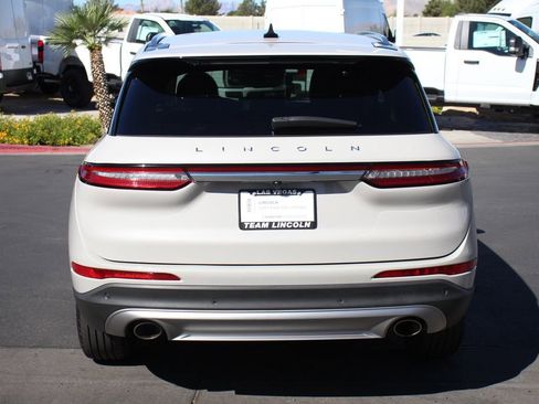 Certified 2023 Lincoln Corsair Reserve w/ Rear Removable Package Tray FWD image 5