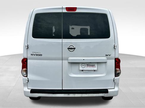 Used 2019 Nissan NV200 SV w/ Back Door Glass Package image 7