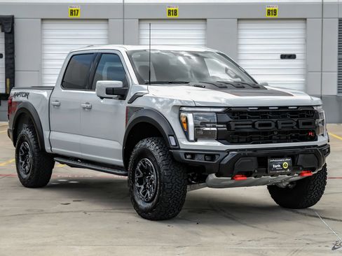 Used 2026 Ford F150 Raptor w/ Equipment Group 803A Raptor R AWD/4WD image 23
