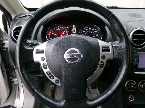Used 2012 Nissan Rogue SL AWD/4WD image 31