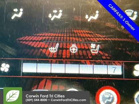 Used 2016 Dodge Challenger SRT Hellcat image 23