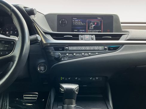 Used 2019 Lexus ES 350 F Sport w/ Accessory Package 2 FWD image 13