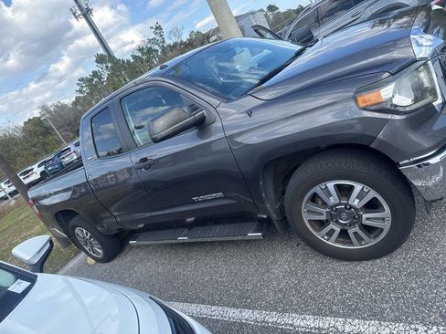 Used 2019 Toyota Tundra SR5 image 2