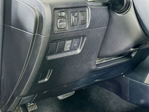 Used 2024 Toyota 4Runner SR5 image 10