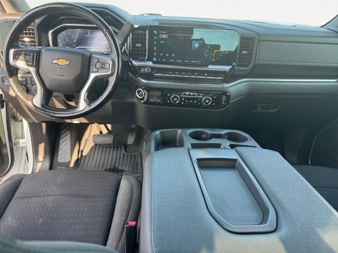Used 2024 Chevrolet Silverado 3500 LT w/ All Star Edition AWD/4WD image 3