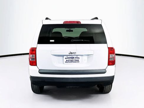 Used 2014 Jeep Patriot Sport w/ Power Value Group FWD image 5