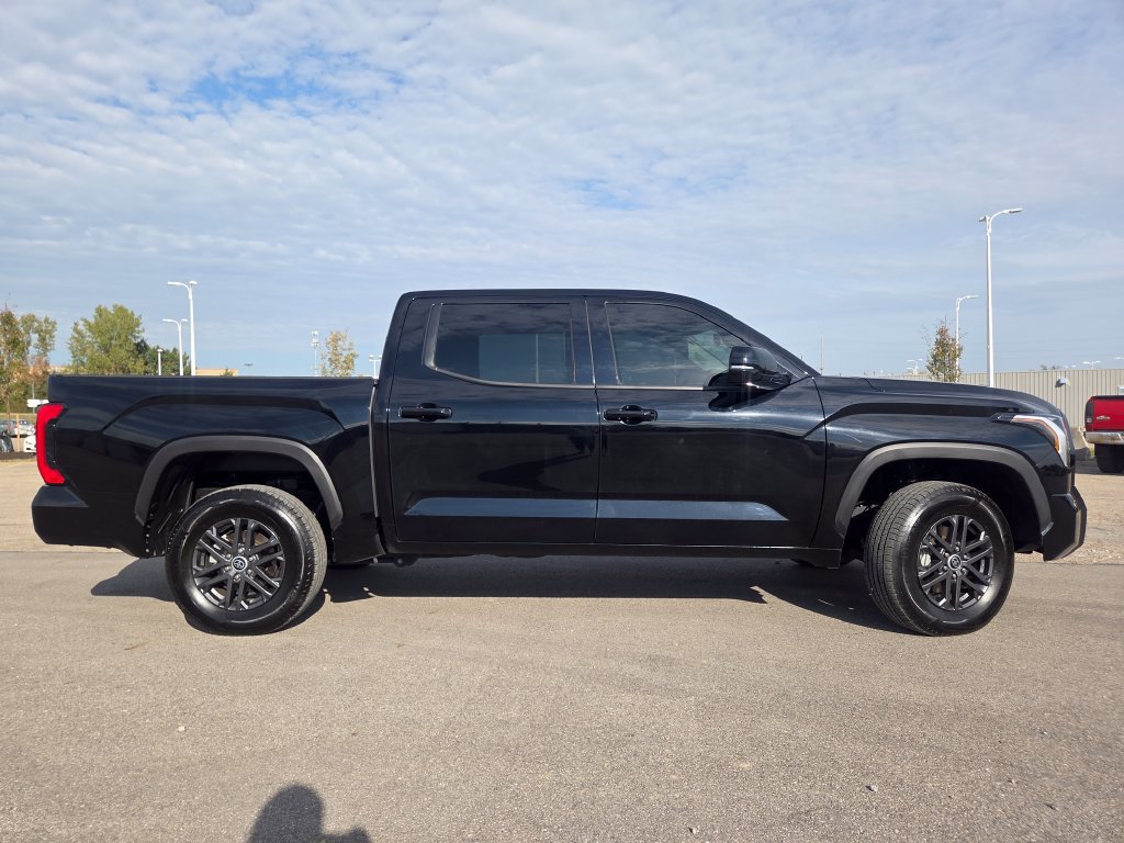 Used 2023 Toyota Tundra SR5 w/ SR5 Convenience Package AWD/4WD image 23