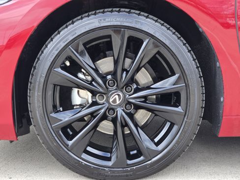 Used 2024 Lexus ES 350 w/ Premium Package image 19