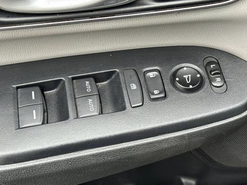 Used 2020 Honda CR-V Touring image 13