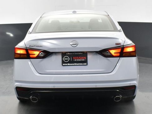 New 2025 Nissan Altima 2.5 SR image 7