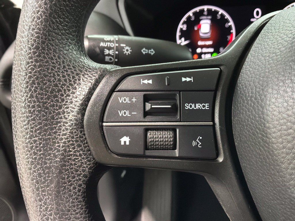 Certified 2024 Honda HR-V LX image 10