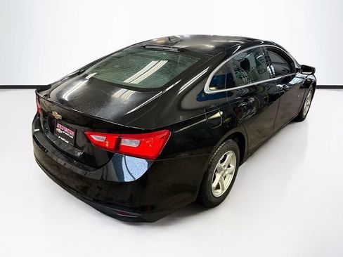 Used 2017 Chevrolet Malibu LS image 6