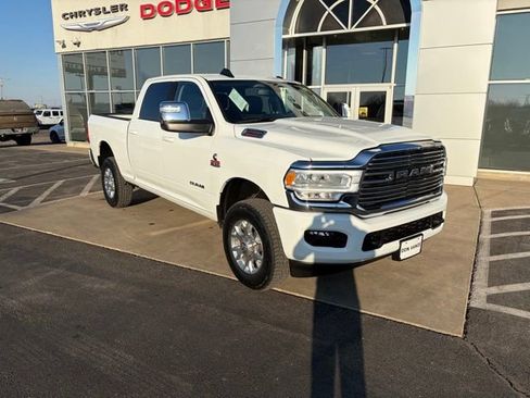 Used 2024 RAM 2500 Laramie image 8