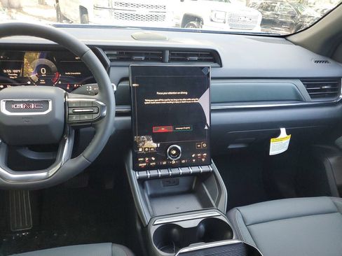 New 2026 GMC Terrain AT4 AWD/4WD image 14