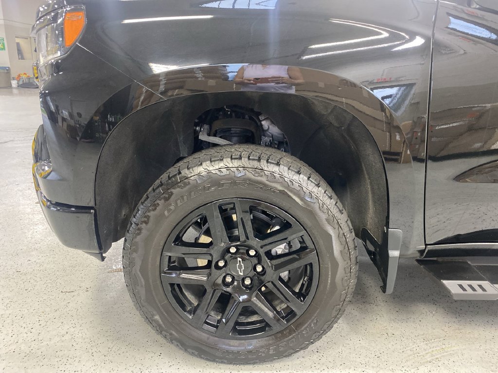 Certified 2025 Chevrolet Silverado 1500 LT Trail Boss w/ Dark Appearance Package AWD/4WD image 41