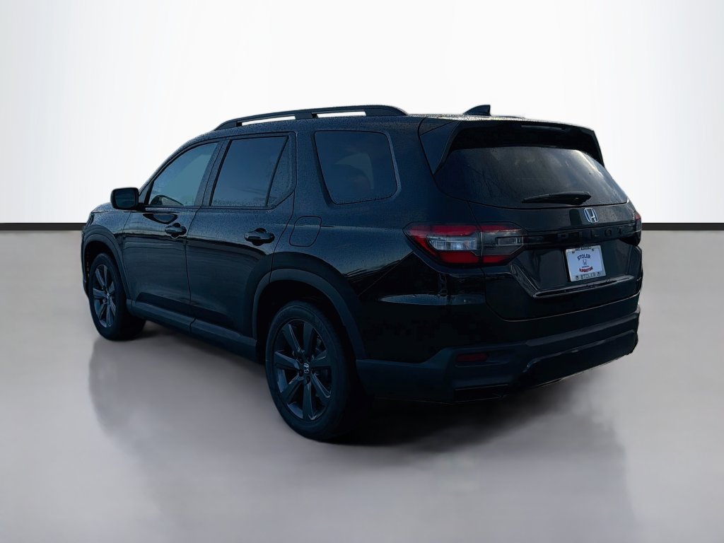 New 2026 Honda Pilot Sport image 5