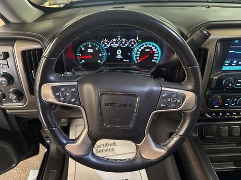 Used 2018 GMC Sierra 1500 Denali image 12