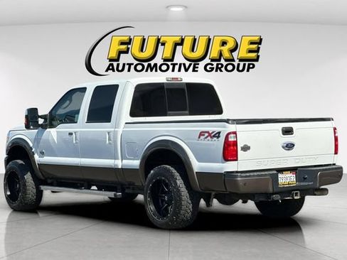 Used 2016 Ford F250 King Ranch w/ FX4 Off-Road Package AWD/4WD image 5