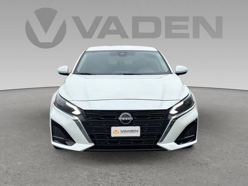 Used 2023 Nissan Altima 2.5 SV FWD image 20