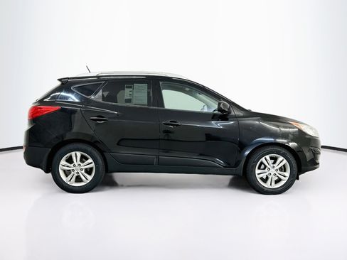 Used 2011 Hyundai Tucson GLS AWD/4WD image 10