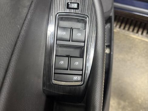 Used 2019 Chevrolet Impala LT image 21
