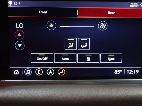 Used 2021 GMC Yukon Denali w/ LPO, Illumination Package AWD/4WD image 99