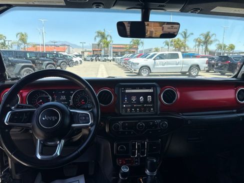Used 2022 Jeep Gladiator Rubicon AWD/4WD image 22