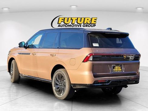 New 2025 Lincoln Navigator Black Label image 5