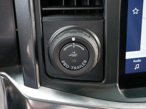 Used 2023 Ford F150 Lariat w/ Equipment Group 502A High AWD/4WD image 31